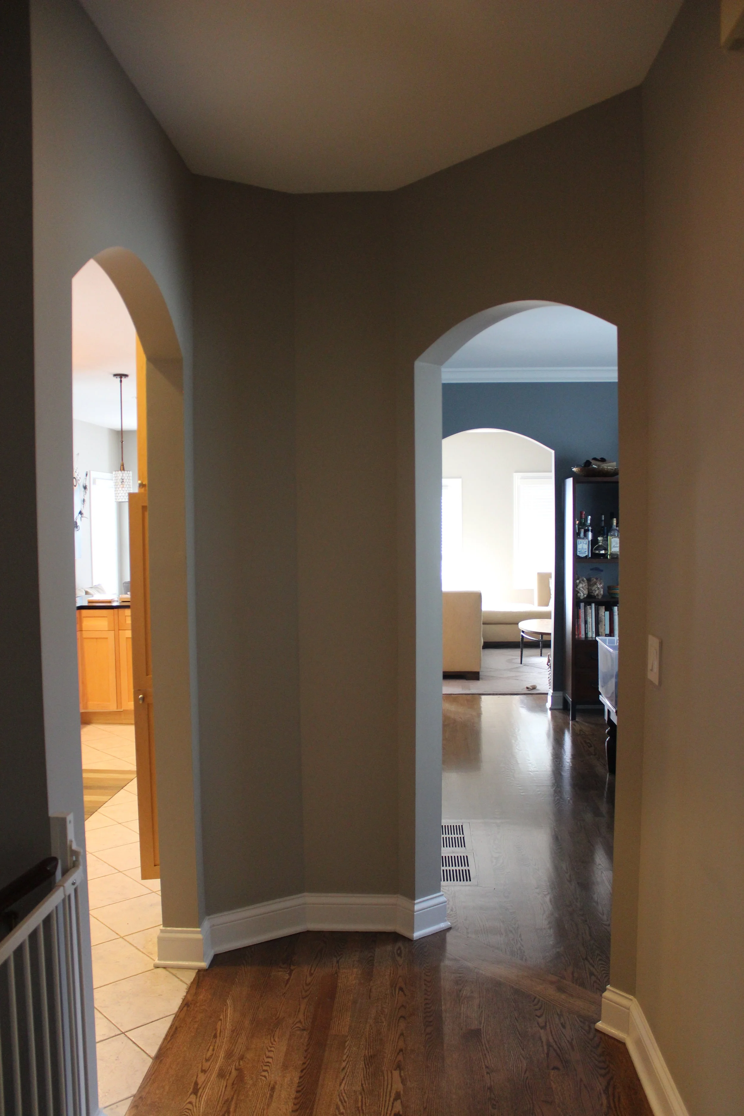 unpatterned_wallsdown-interiordesign-chicago-before01.jpg.JPG
