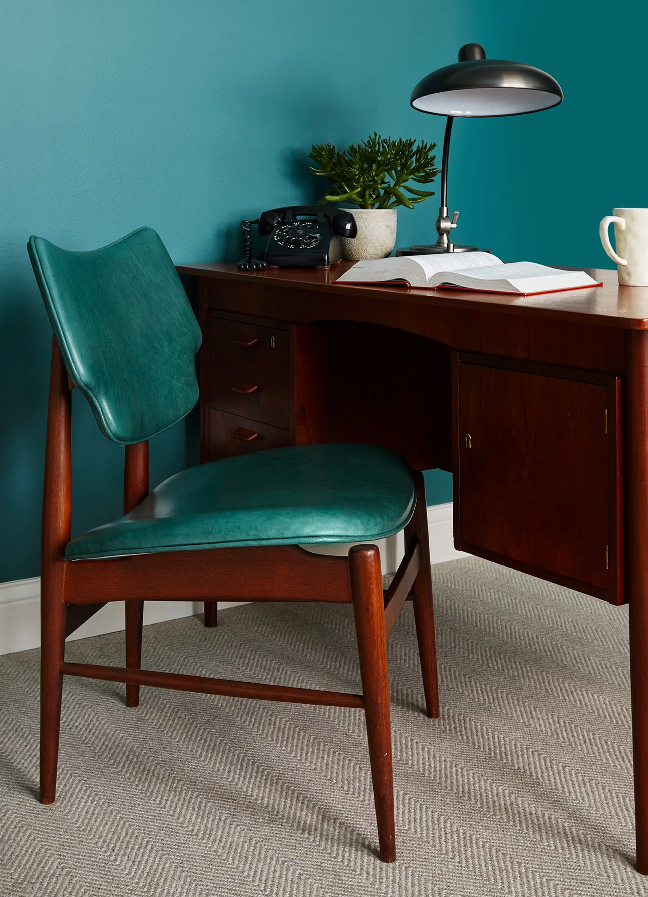 unpatterned_sentimentally-eclectic-interiordesign-chicago-12.jpg
