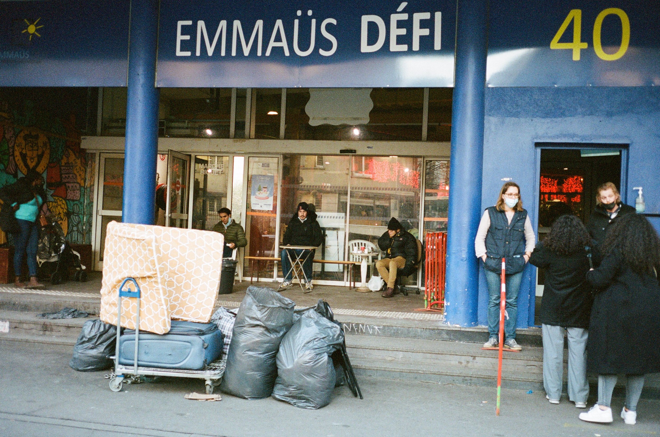 emmaus defi best vintage shops in paris passerbuys2.jpg