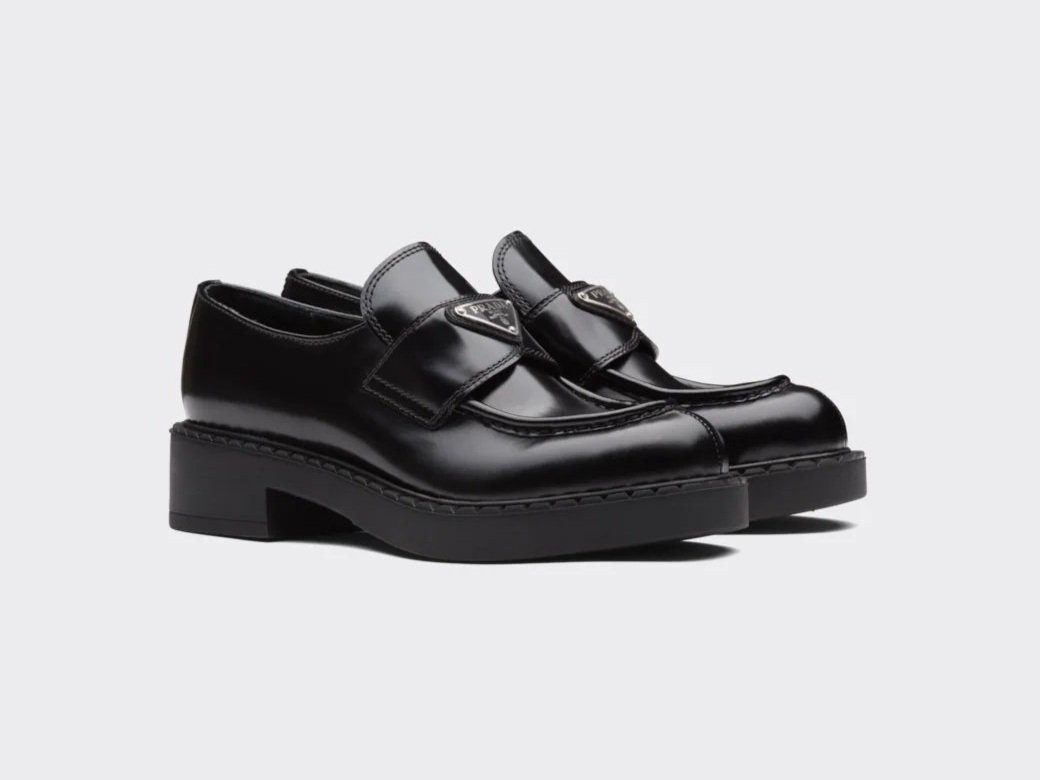 Prada+Loafers_Shoes+for+Strolling_Passerby.jpg