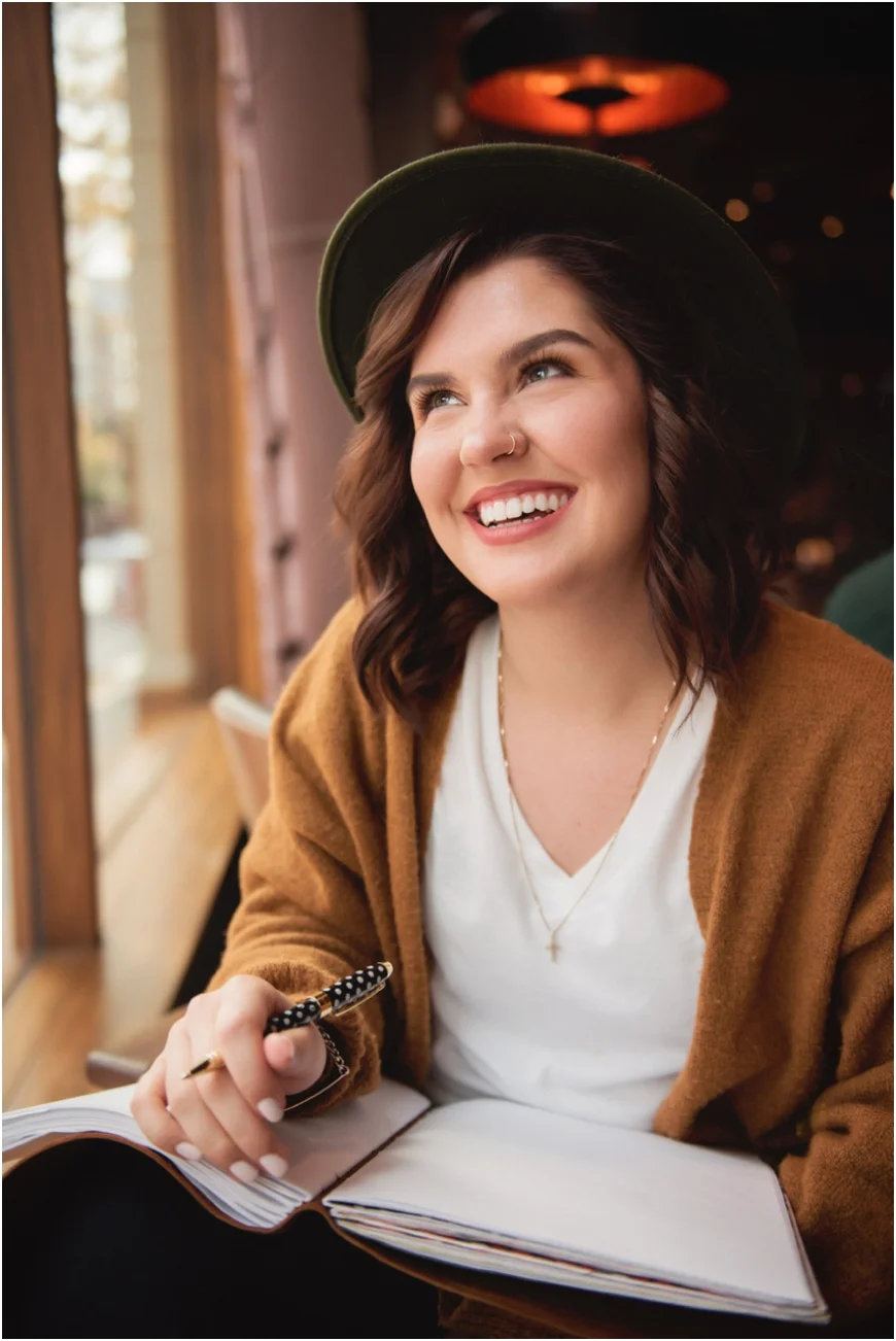 Senior Photography, photography ideal client, how to find your ideal client, unique senior photography, how to work with senior photography clients, high school photography, photography tips, senior photography mentor, senior photography workshop