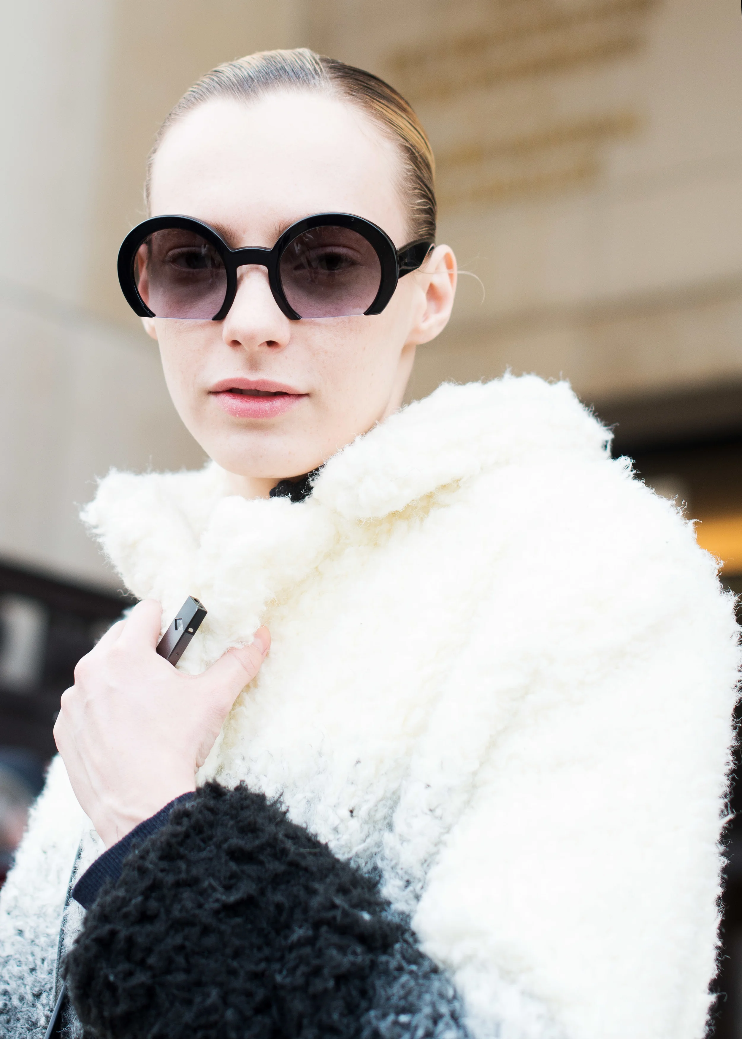 modeloffduty8.jpg