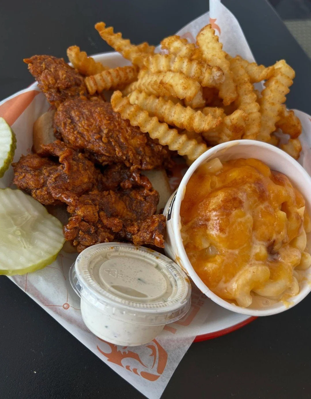 The ultimate Royals lunch deserves some house made ranch to go with it. 🤤 
📷: @dine__li