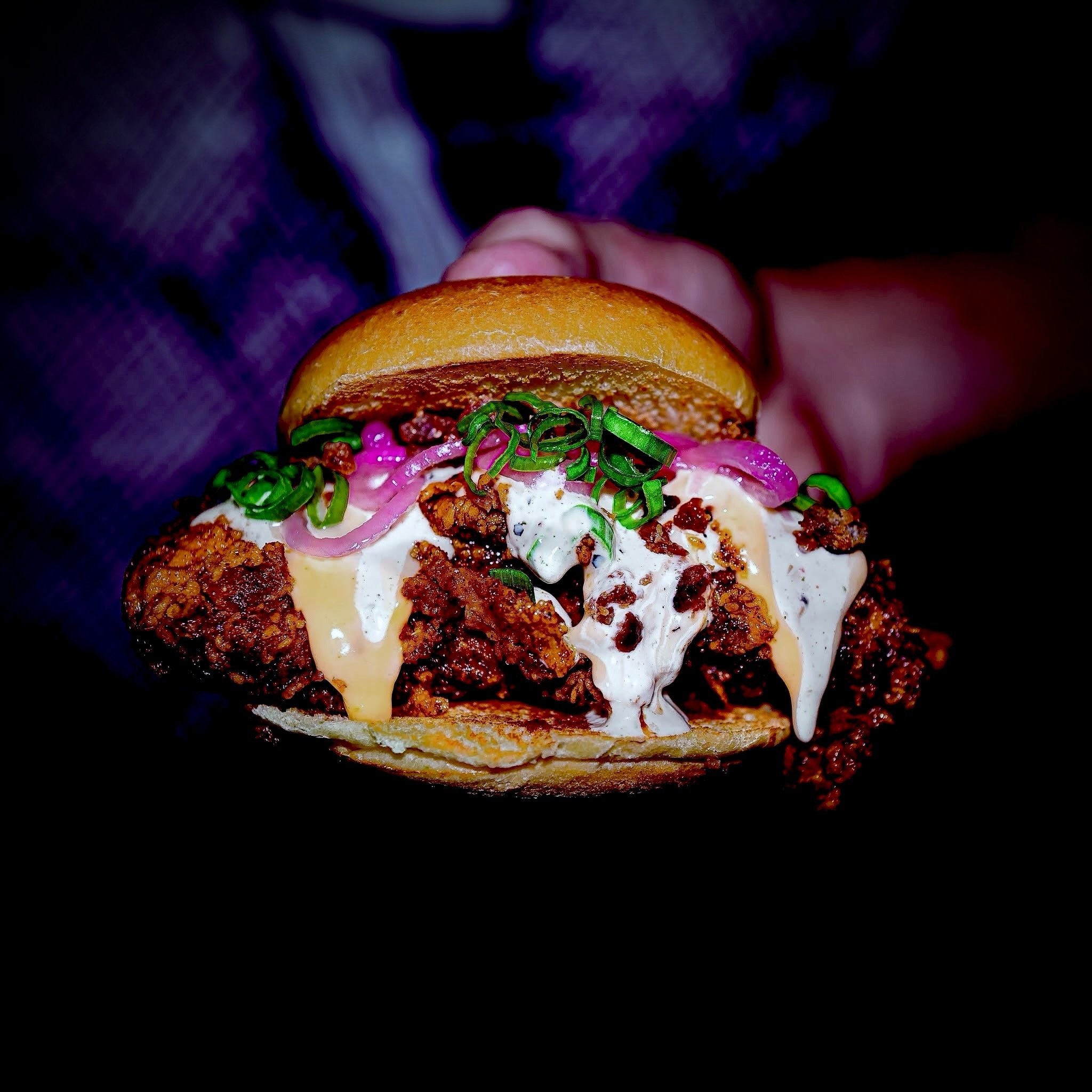 Get Loaded at Royals Hot Chicken this weekend. Every Friday and Saturday, we have a special 8-til-late menu.

Upgrade any order of Fries, Poppers, Sliders, or Tenders for just $3 with melted house cheese, bacon, and pickled red onions.

Don&rsquo;t m