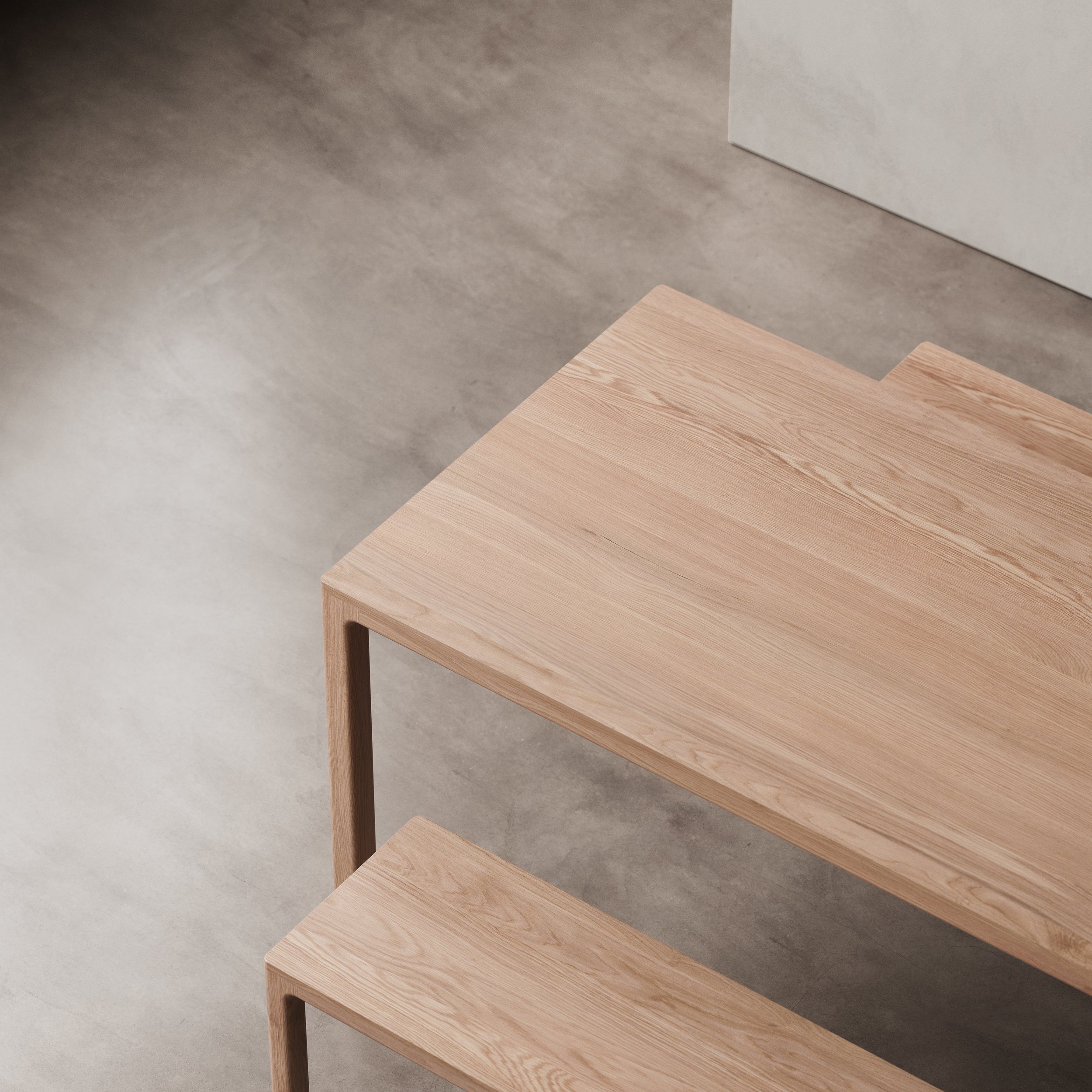 WWS_Luna Dining Table C002.jpg