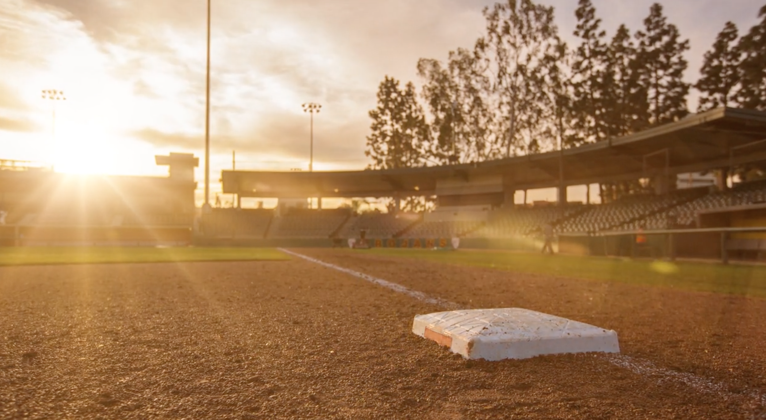 dedeaux-field.png