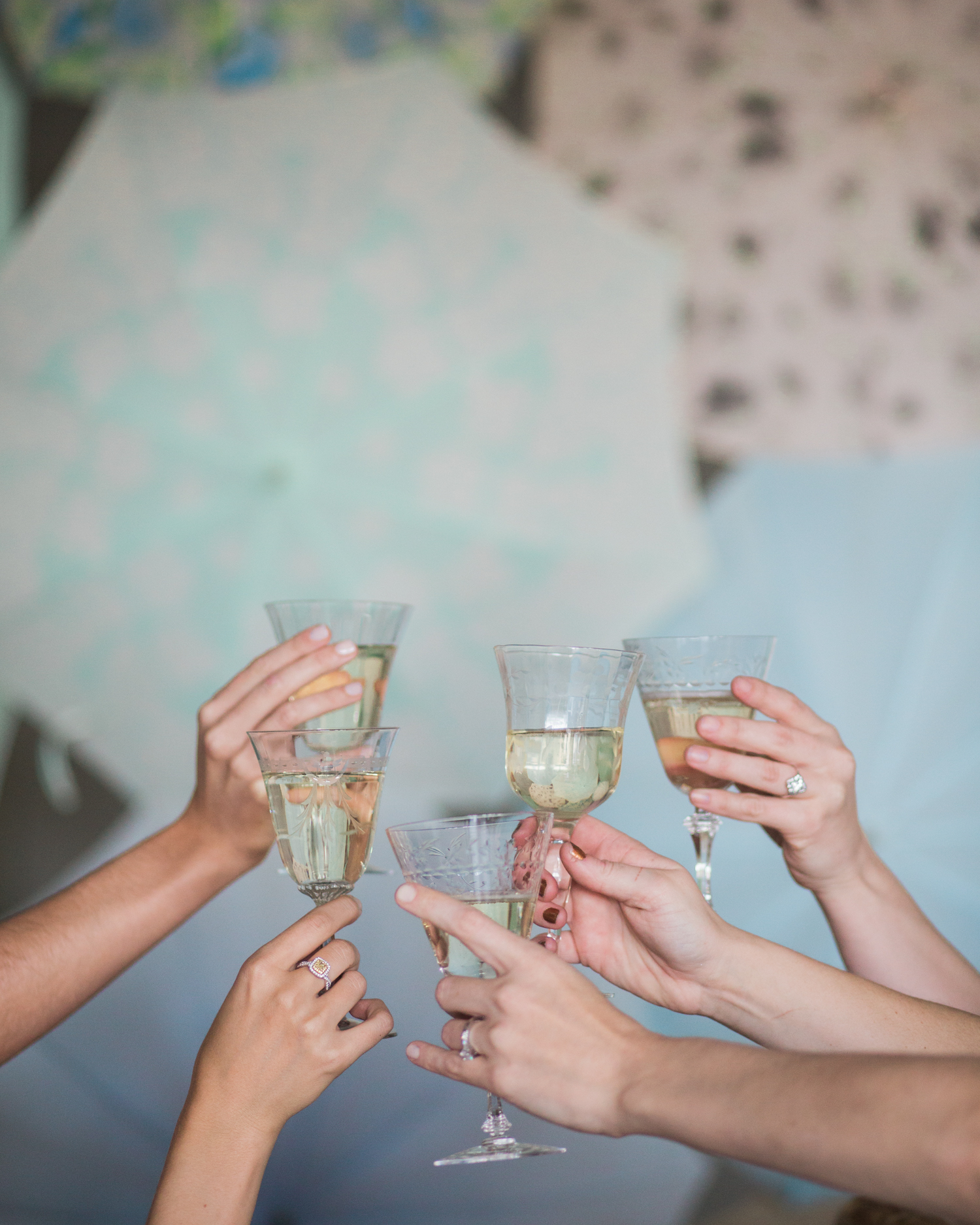 Bella Umbrella Vintage Rentals | Alante Photography | Seattle Wedding Planning