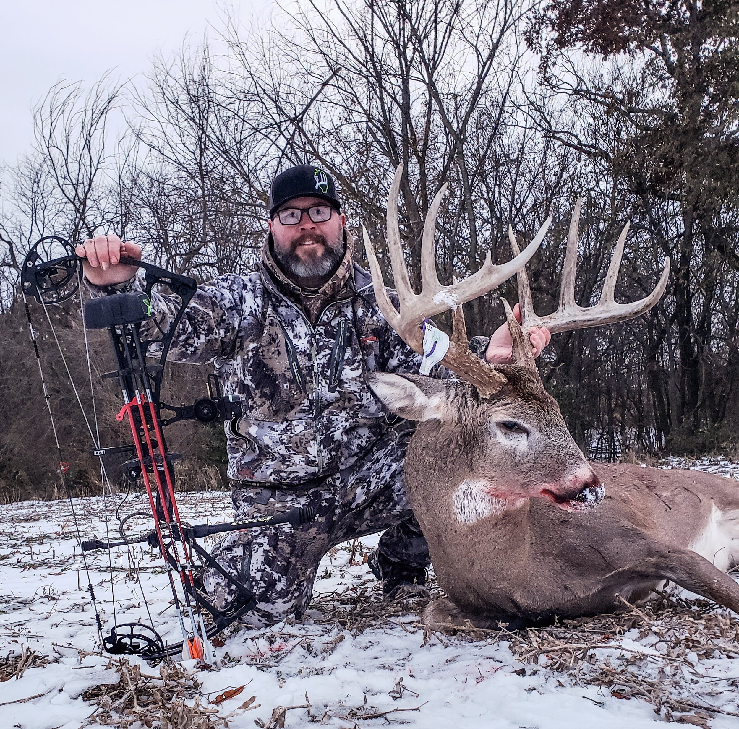 Buck With Flames Elk & Bear Windshield Decal Sticker Deer Hunt Bow Scent 30 X 7"