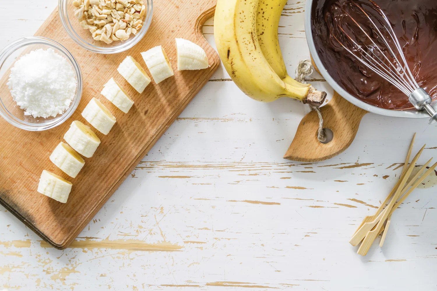 Frozen Chocolate Banana Pops