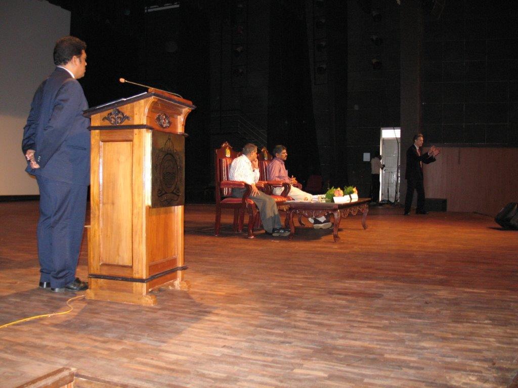 David Wiebers, M.D., presenting Theory of Reality lecture at Mangalore University. 
