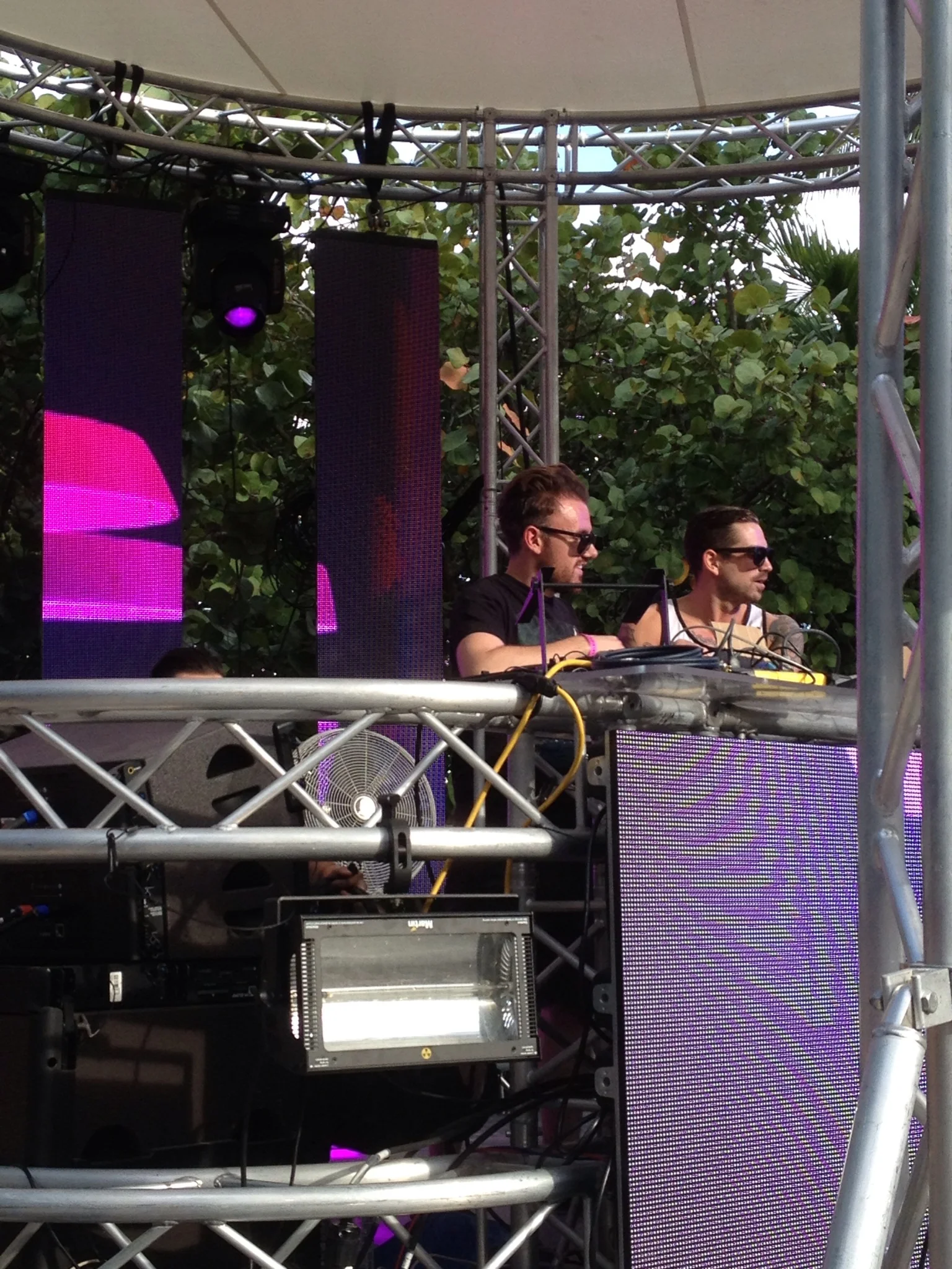 Norin & Rad spinning at the Anjunabeats pool party.