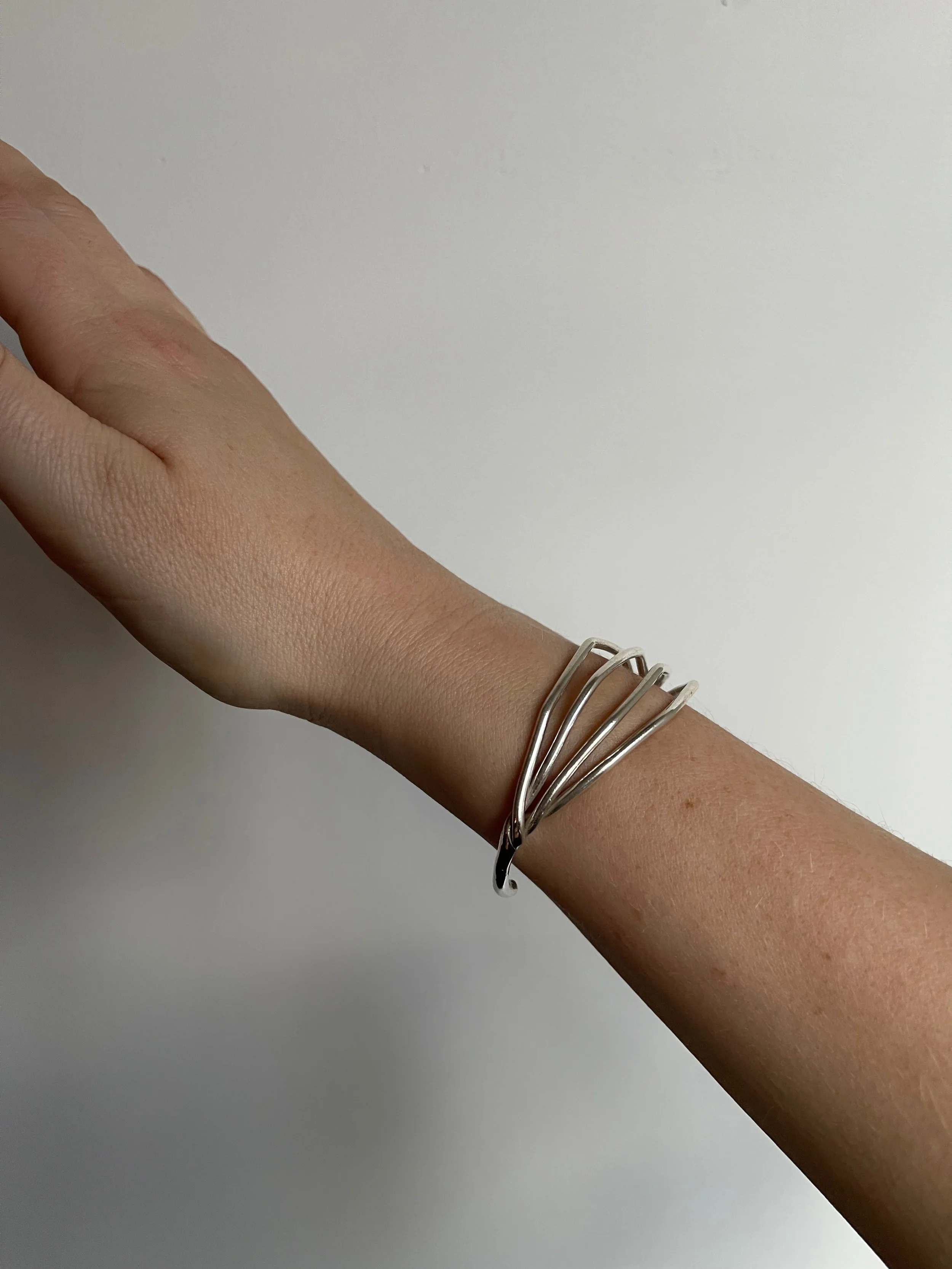 Layer cuff, silver, side view.jpeg