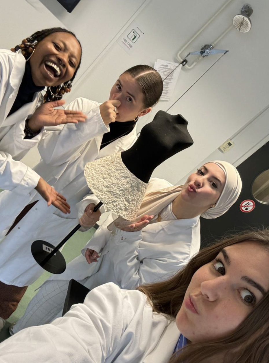 BDC_2025_AUAS_FINALIST TEAM_Reduce Reuse Resurrect_Image 1 Team.png