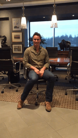 giphy (1).gif