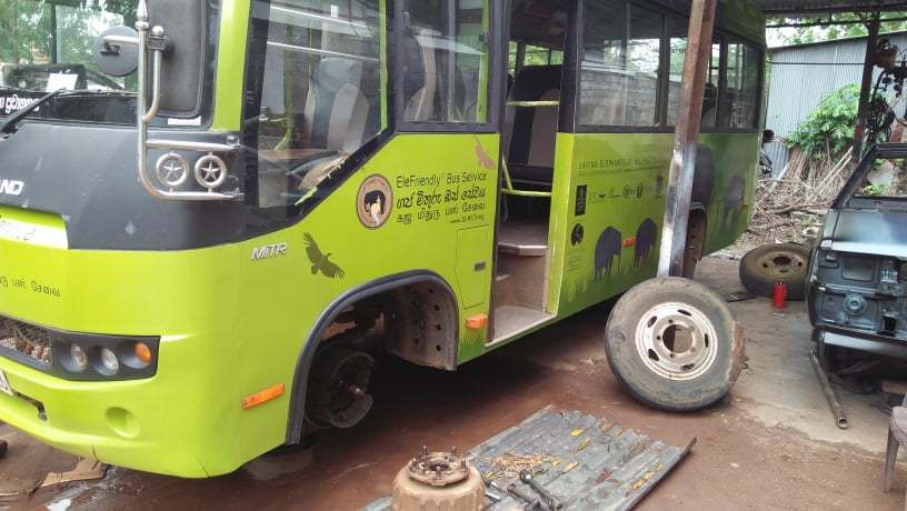 EleBus_06.jpg