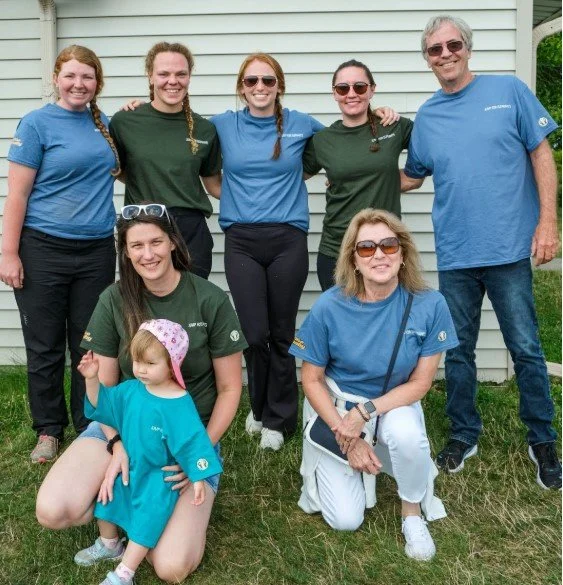 jumpforelephants_grouppicture.jpg