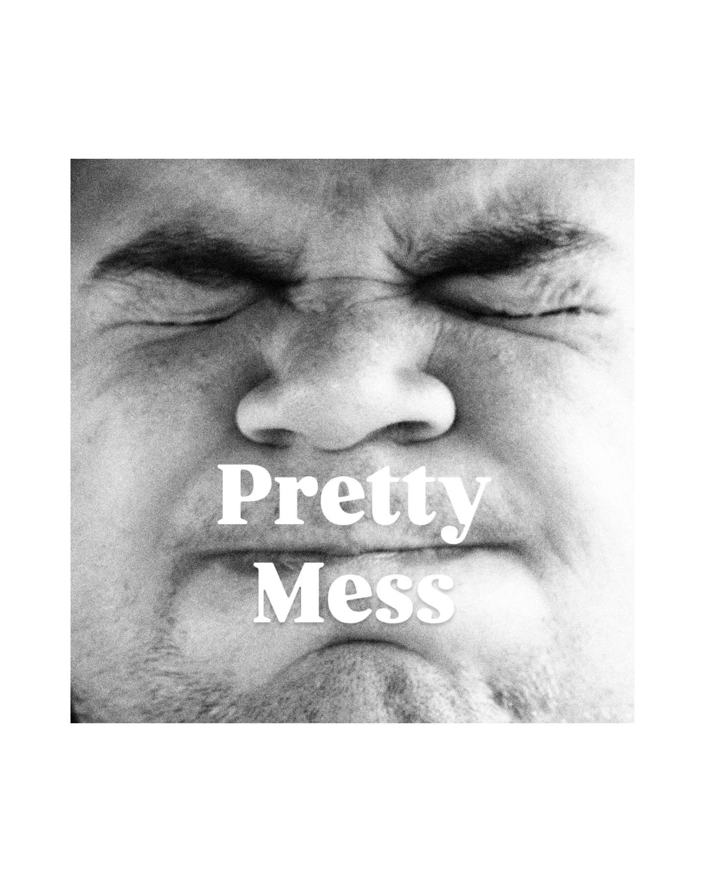 Some photos the wife doesn&rsquo;t approve, I declare I&rsquo;m solely responsible for the disaster presented on this set. 

I do it for my fascination with informality and the fun you can find with photography and not taking yourself too seriously.