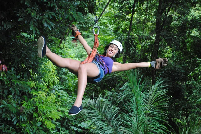 canopy-zipline3.jpg