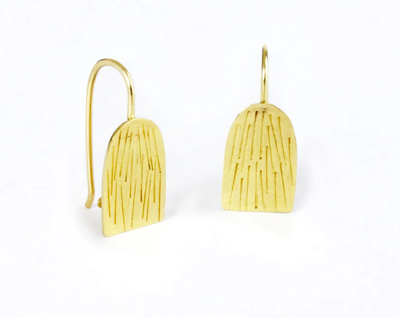gold stamped window shape drops, 18ct yellow gold