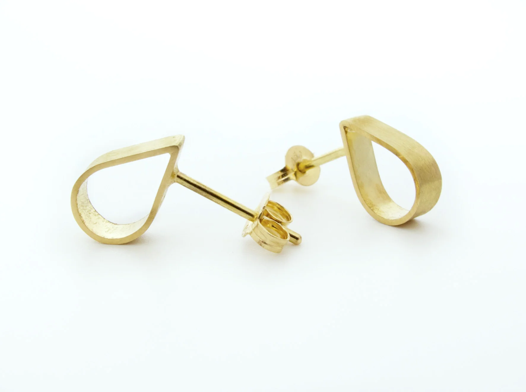 goldloopstuds3.jpg