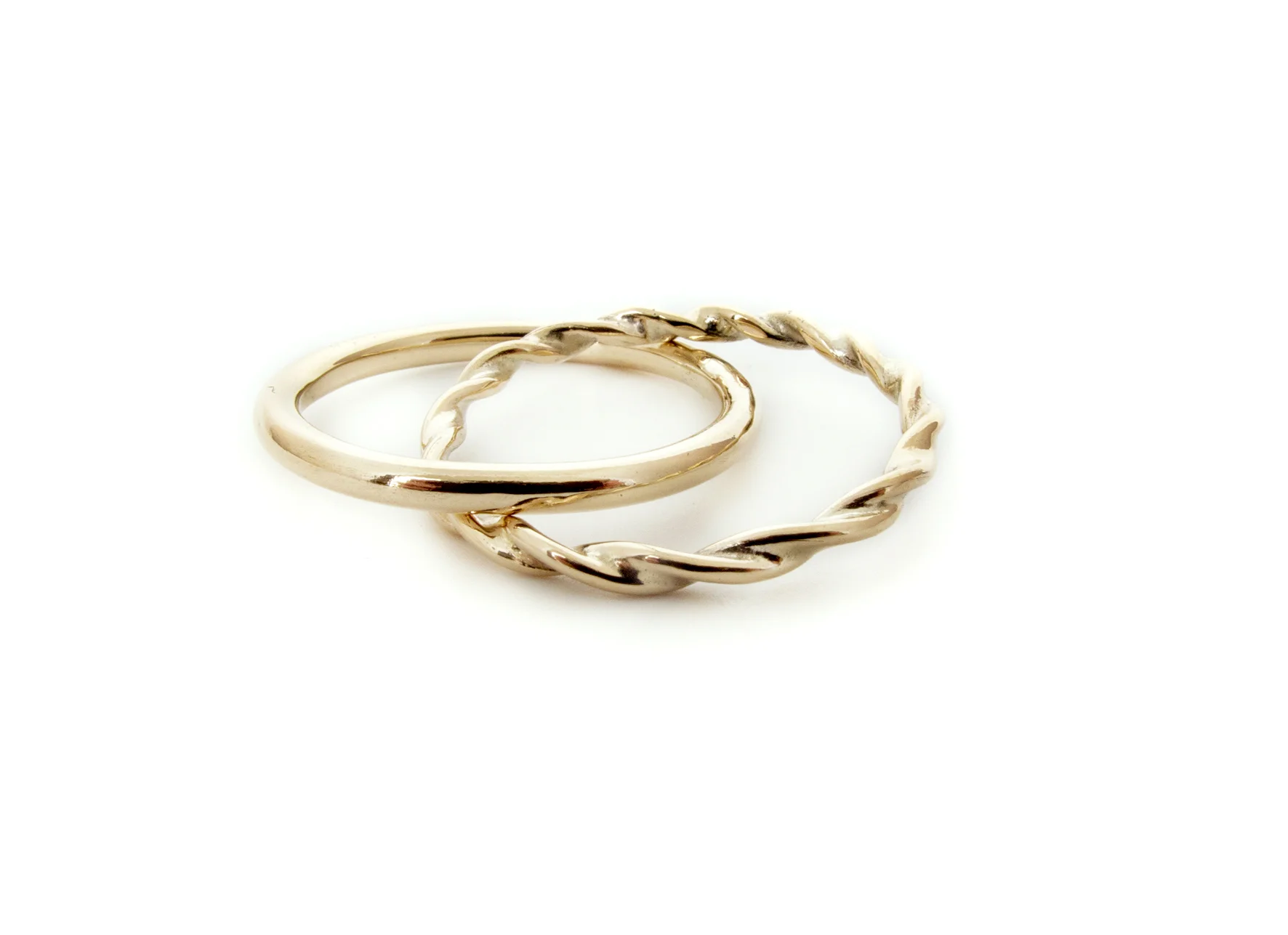gold rope ring 9ct 2.jpg