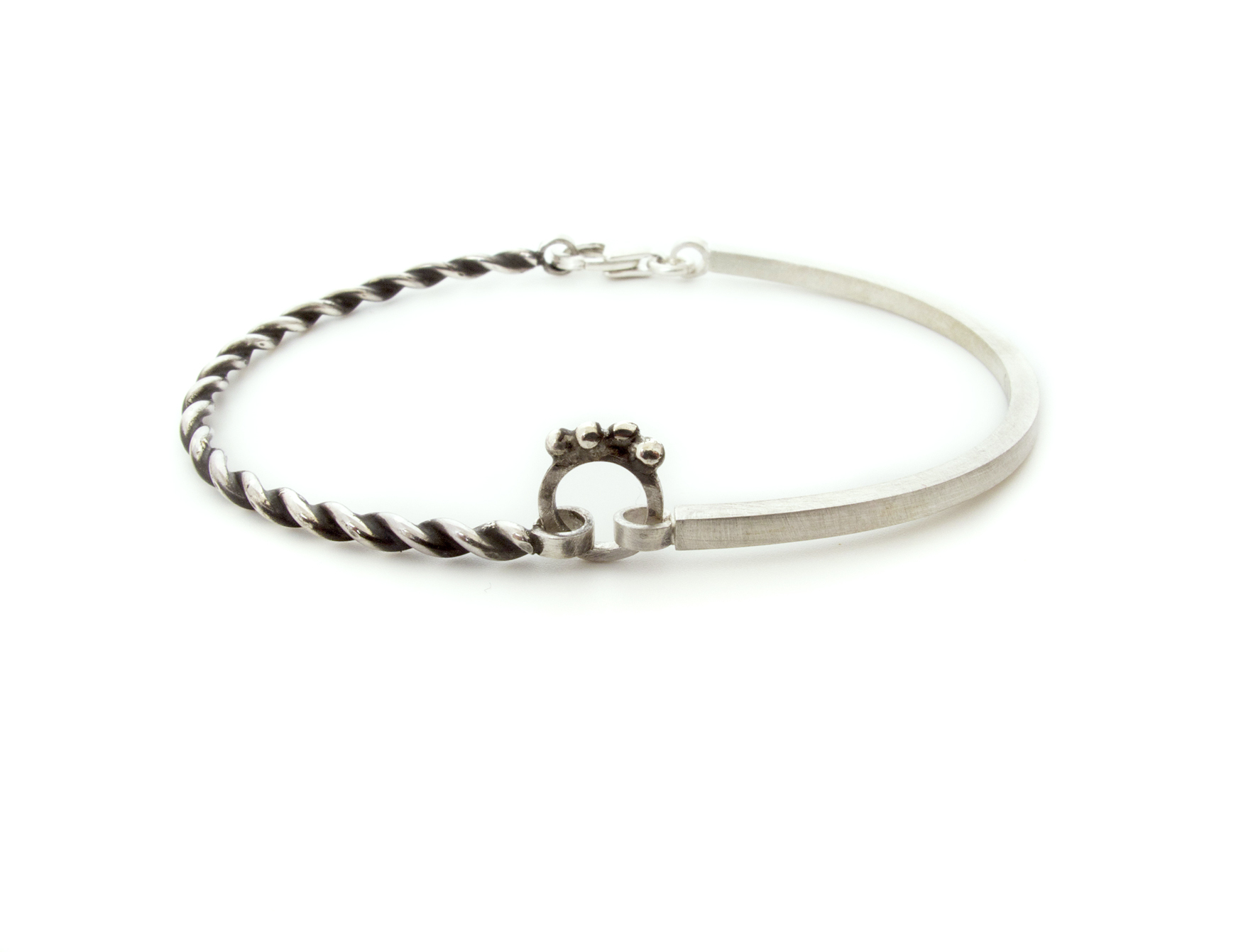 rope & granule bracelet