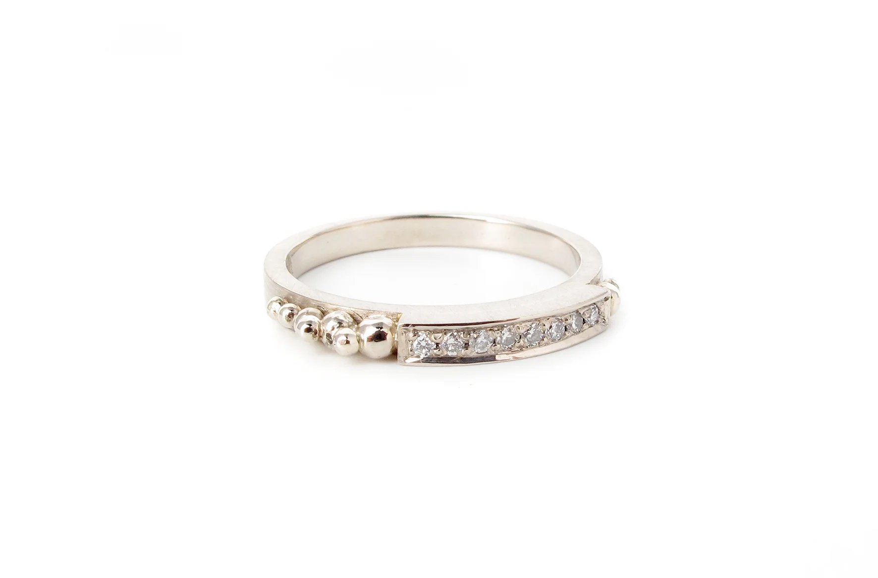 white dia granule ring 3.jpg