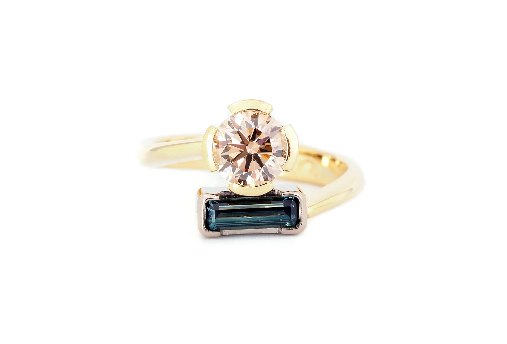 qu'hier que demain Argyle champagne diamond & teal Australian sapphire in 18ct gold.