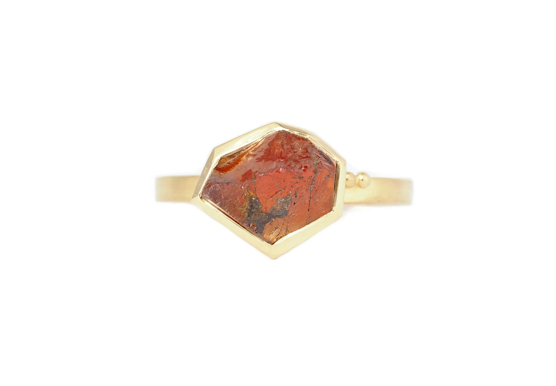 rough top freeform outline orange garnet, 18ct yellow gold