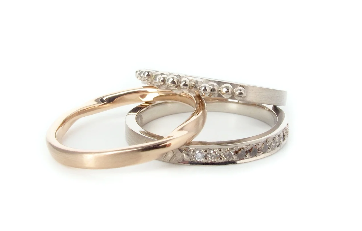 9ct rose gold and 9ct white gold rings