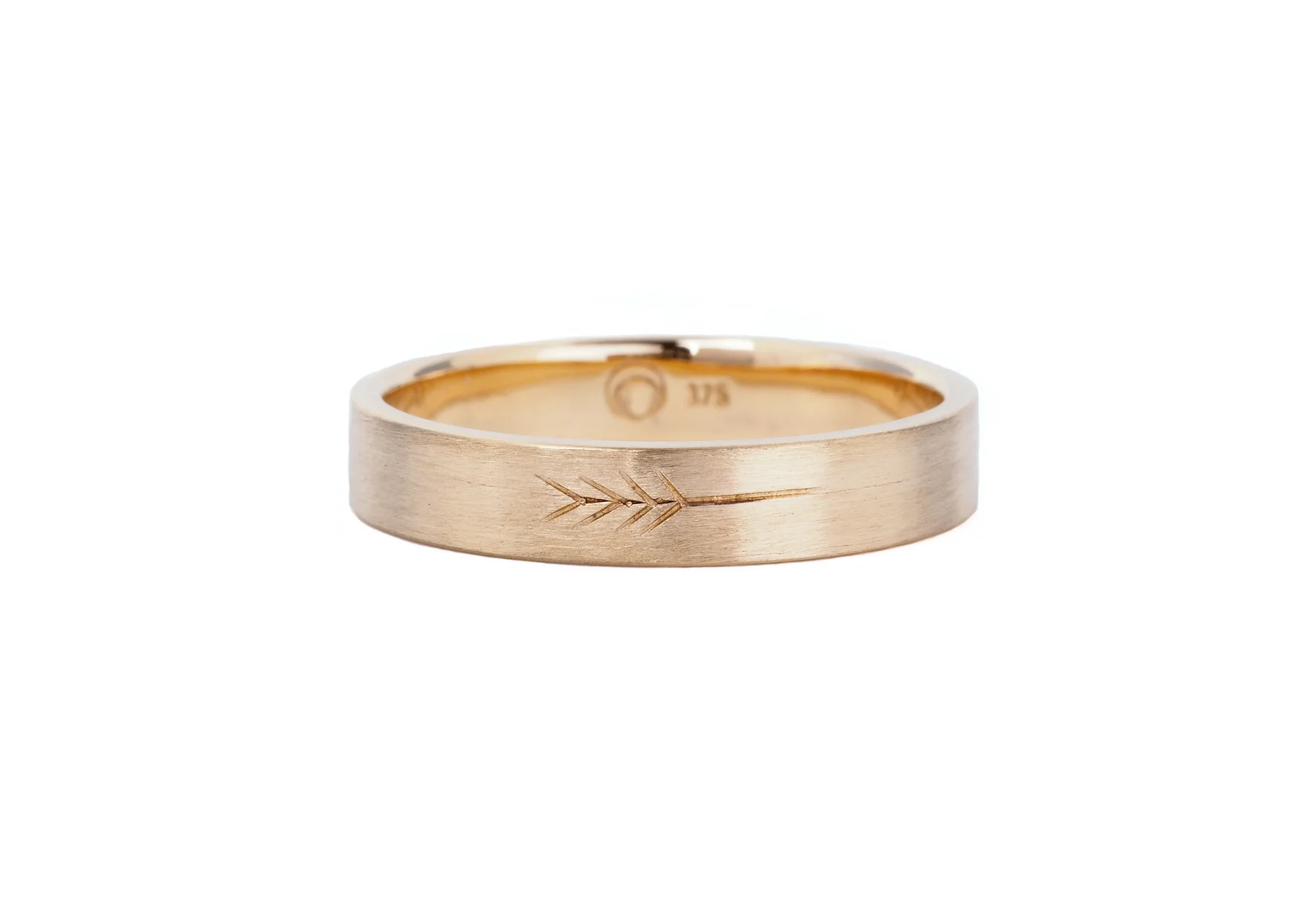 wheat stamp wide band in 9ct yellow gold