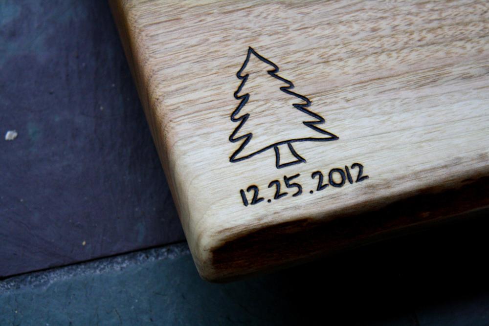 Christmas Tree Engraving with date