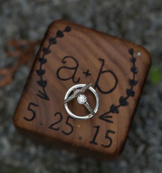 aj ring box 2.JPG