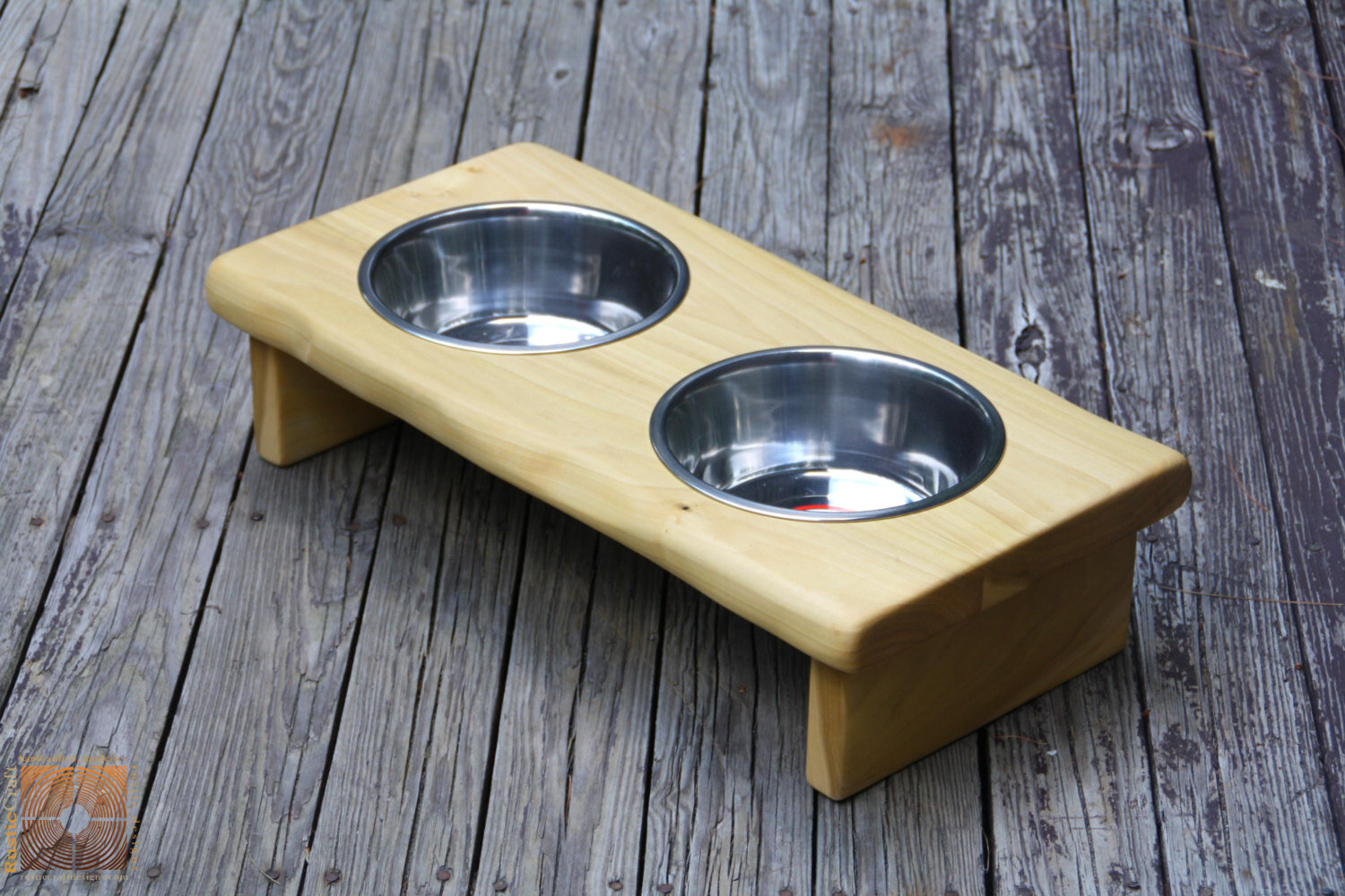Personalized Wood Dog Feeder -Poplar Elevated Pet Feeder with Stainless  Steel Bowls Included - Made to Order  Rusticcraft Designs