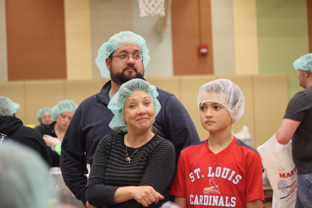 Illini Fighting Hunger - 1 of 20 (10).png