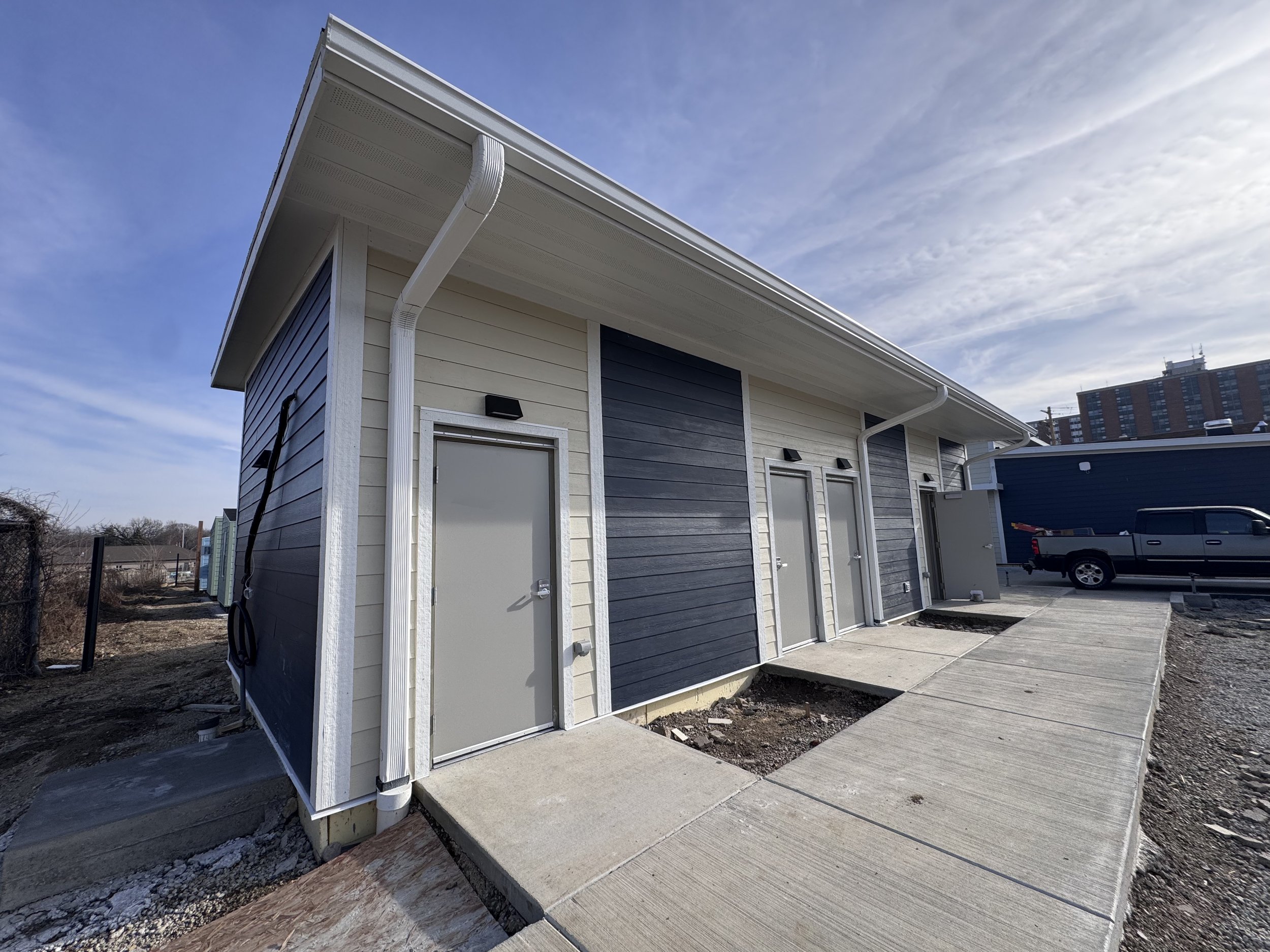 Bathrooms (West Side)