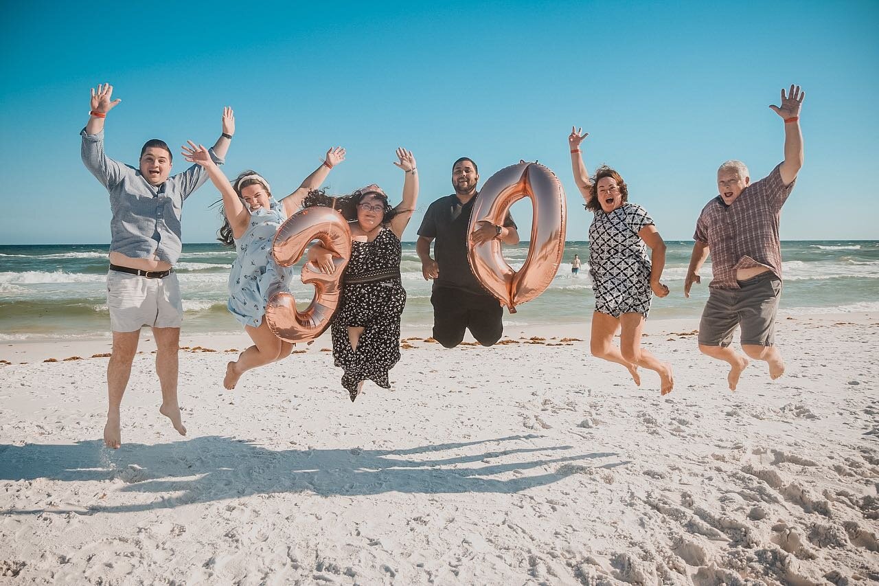 happy 30th, Molly! 🥳 ready to take your own professional photos on the beautiful beaches of #30A? then look no further! email me for more details! 🤍
&bull;
&bull;
&bull;
#30alifestylephotographer #30afashionphotographer #30afamilyphotos #familyphot