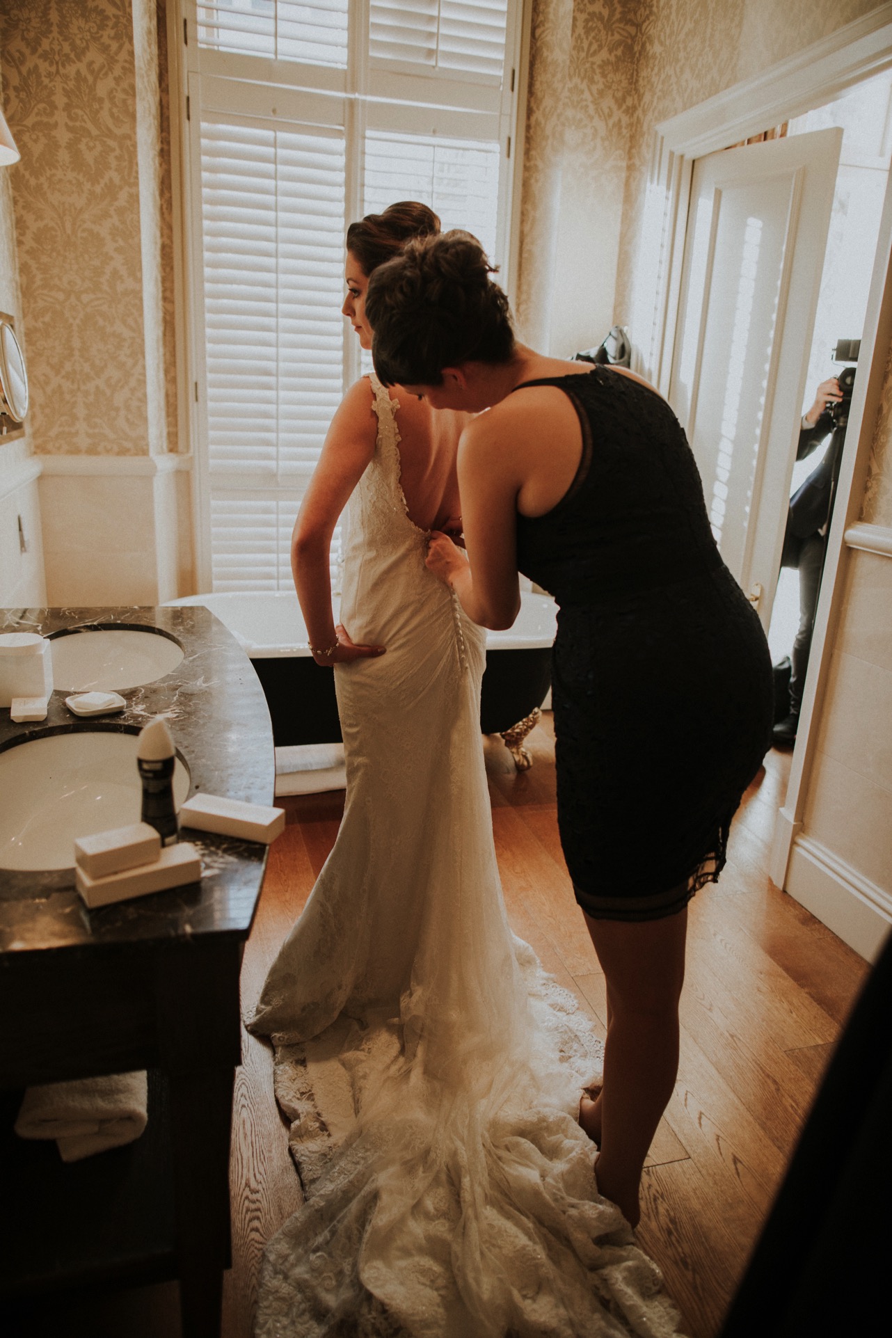 Alternative-London-Wedding-Photographer