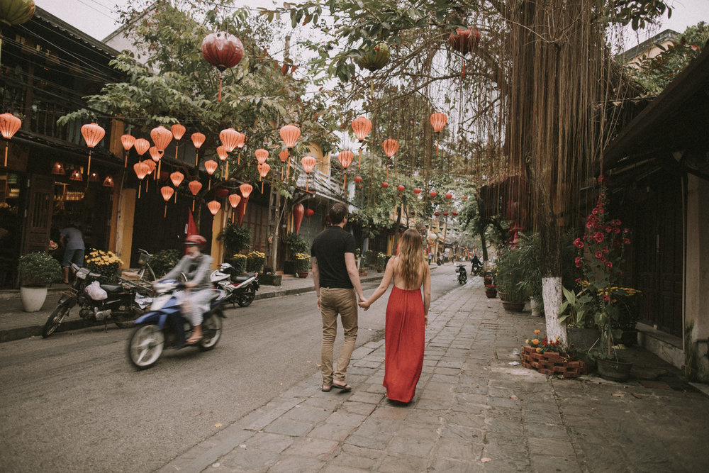 Walking under lanterns 