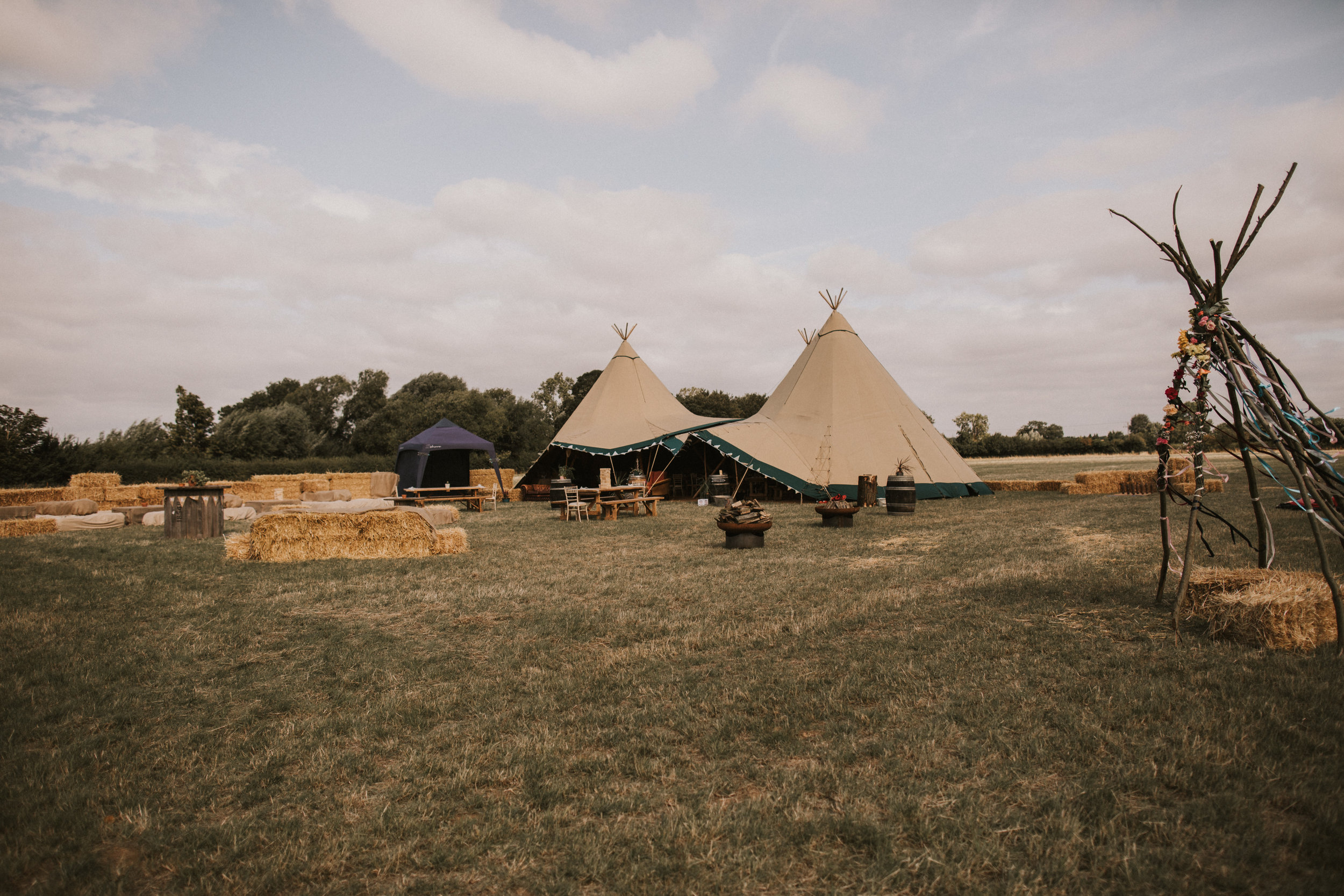 Alternative-farm-Nottingham-wedding-photography