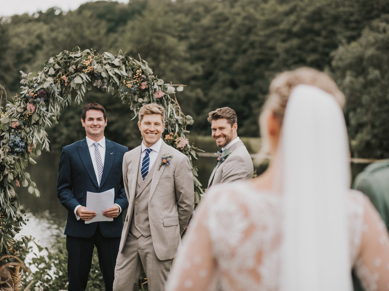 west-sussex- wedding -photographer - Duncton mill fishery2.JPG