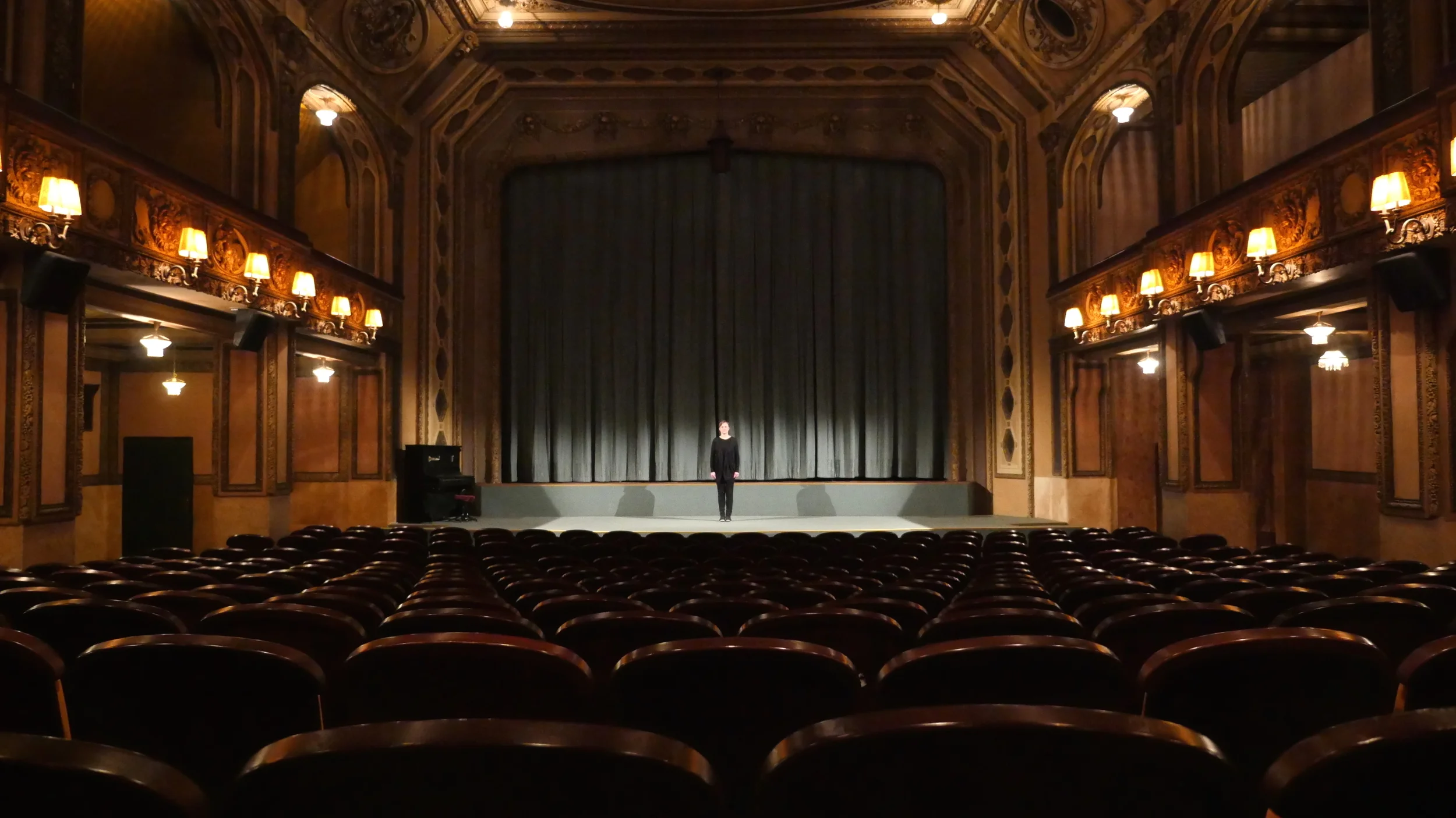 14.kino Lucerna.JPG