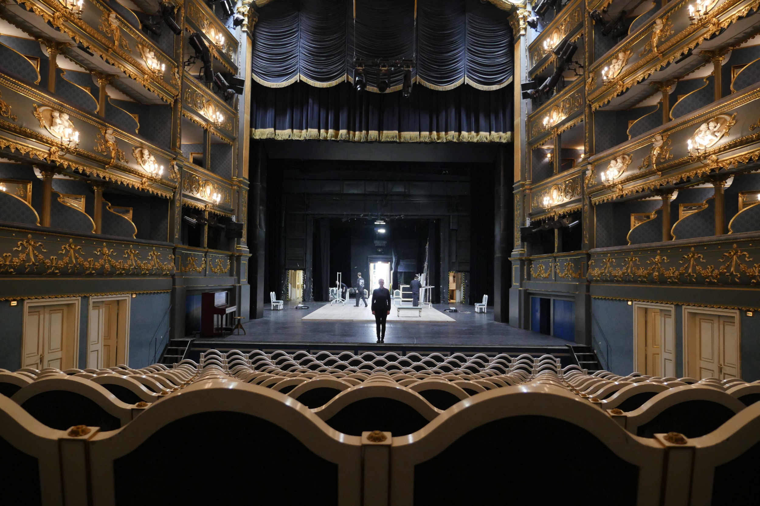 25 Scéna Praha, video performance, 2015a.JPG