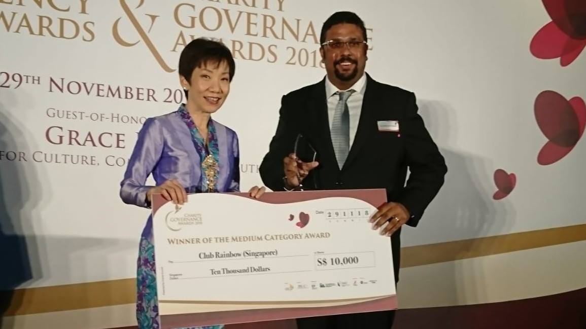  (Left) Miss Grace Fu, Minister for Culture, Community and Youth  (Right) Dr Sashikumar Ganapathy, President of Club Rainbow (Singapore) 