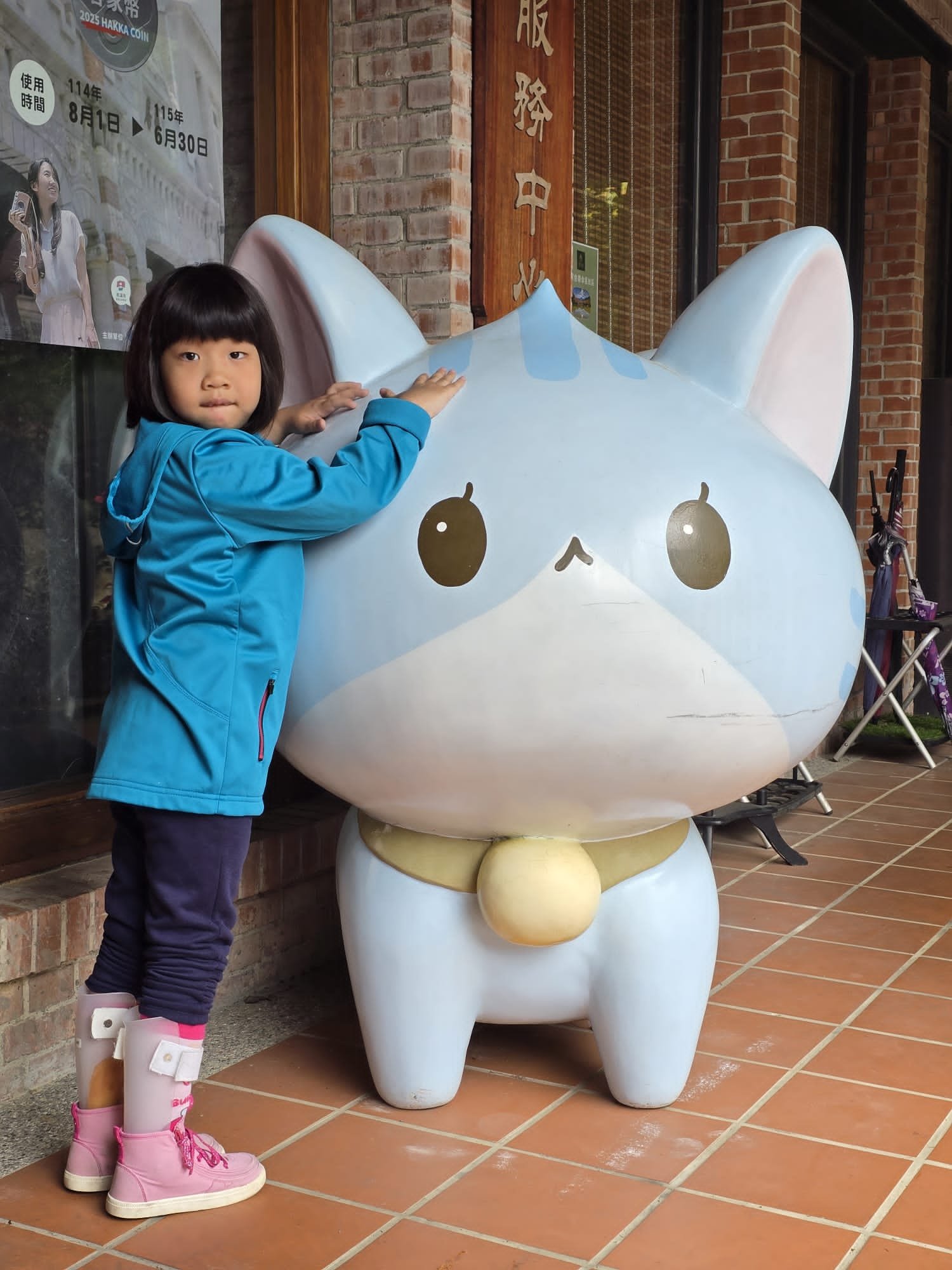 01a_Joanne Standing.jpg