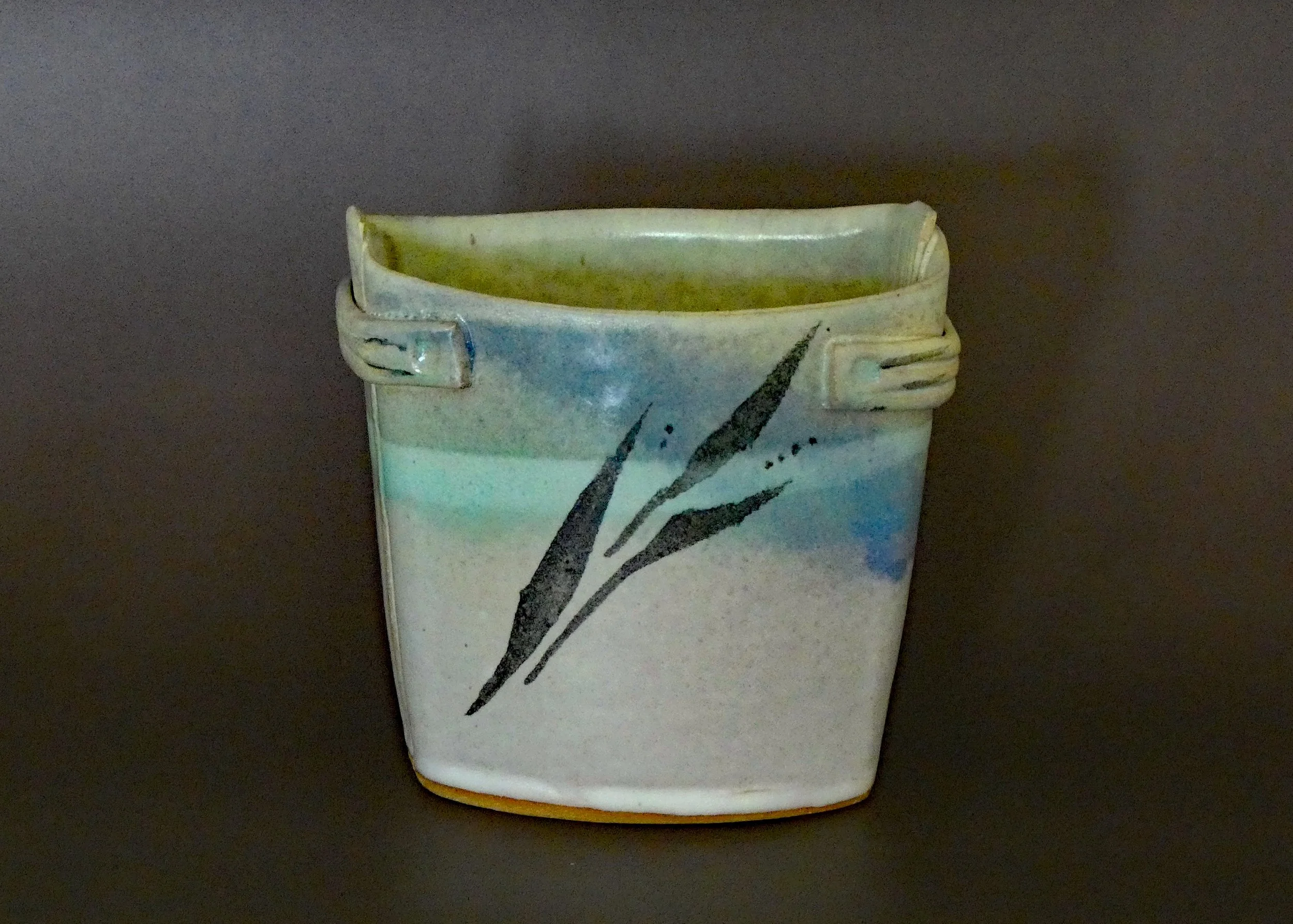 Med Vase 2.jpg