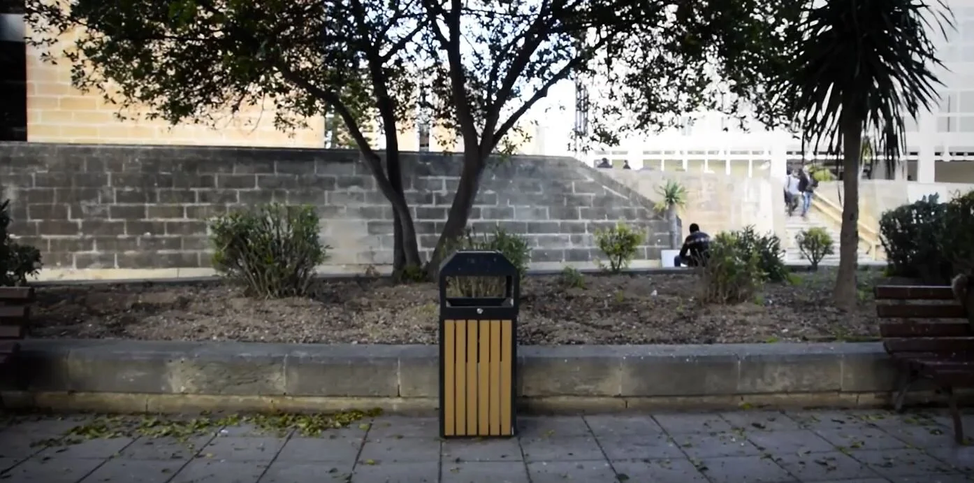 Waste bin story (Malta)