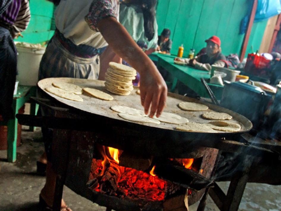 PHOTOGRAPH BY ALDO PAVAN, GRAND TOUR/CORBIS