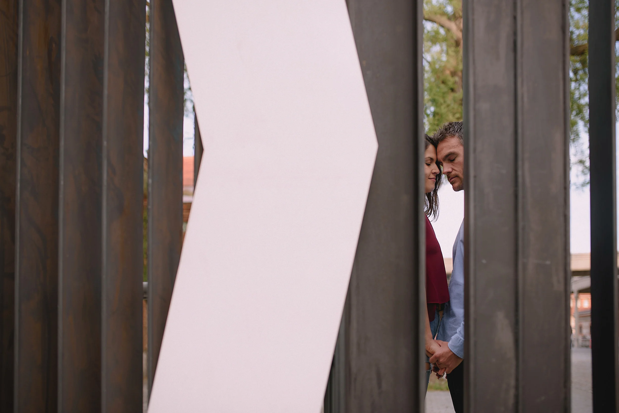 Matadero Madrid Rio preboda fotografia documental sin posados lifestyle lovesessions #matadero  fotografodeboda