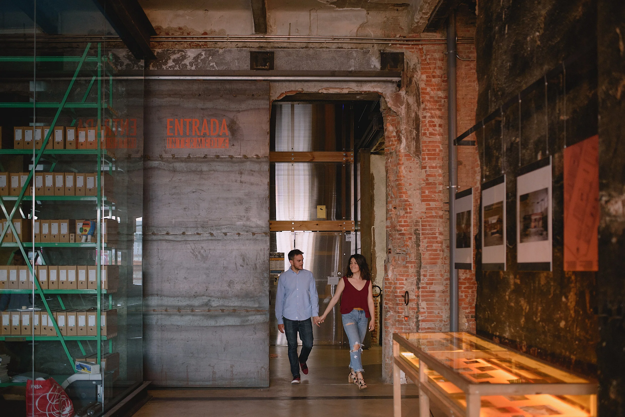 Matadero Madrid Rio preboda fotografia documental sin posados lifestyle lovesessions #matadero  fotografodeboda